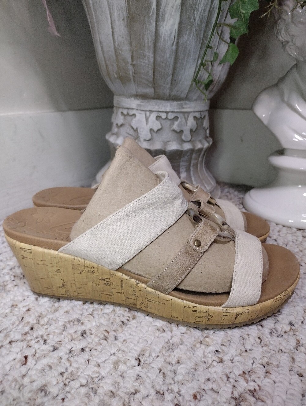 Skechers Cali Beverlee Sail Away Luxe Foam Beige & Taupe Cork Wedge Sandals